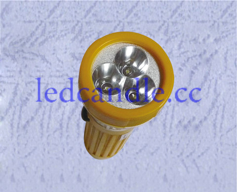 This product uses high-brightness LED light source. High brightness, low power consumption, 3-AAA battery can keep lighting for a long time. Shell produced using high-quality plastic material, good looks, sturdiness and durability.
