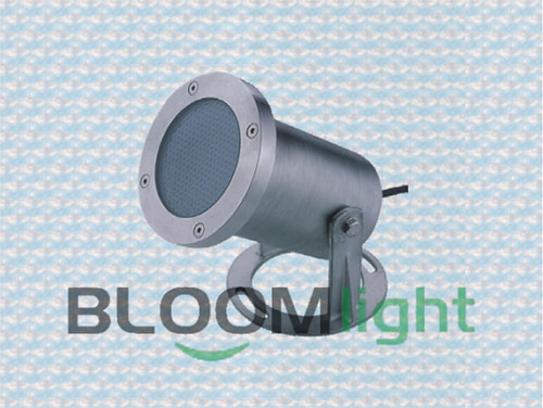 LED underwater lamp is made use of best superbright LED as light source,the bulb can be shined 100000 hours.Each underwater lamp is made up of 360PCS light sources(120Red Lighting,120Blue Lighting,120Green Lighting).Good light source material make lamp longer life and best lighting effects.LED underwater lamp is connected with one five core wire and control system.The whole system is including one DMX controller,one distribution box and can be put underwater lamp and distributor.
The whole lamp is combined very perfect.LED underwater lamp is used underwater,need bear certain press,so usually use stainless steel material,8-10MM tempered glass,good quality waterproof joint,silica gel and rubber seal,arc-shaped,multi-angle,reflected tempered glass,waterproof,dustproof,anticreep,corrosionresisting.
